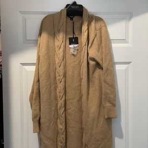 Beautiful never been worn simply Vera Wang cardigan